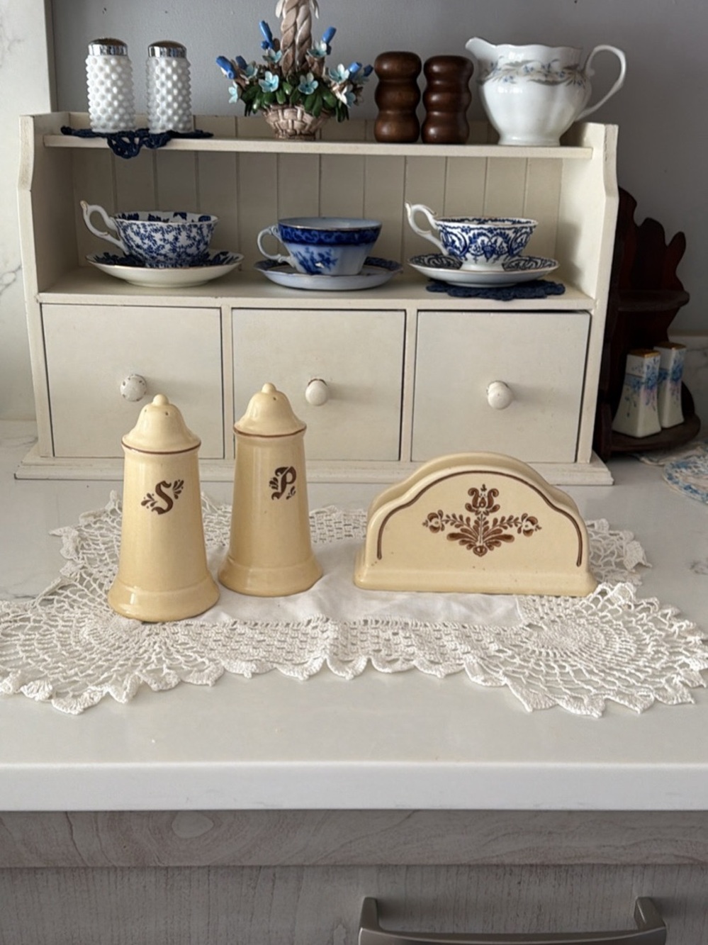 Phaltzgraff VillageCeramic Salt & Pepper Shakers and Napkin Holder